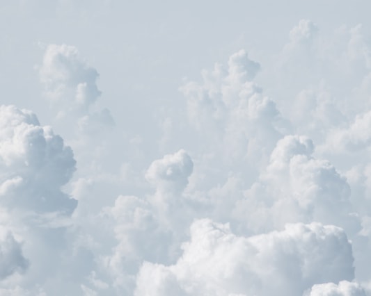 Picture of white fluffy clouds
